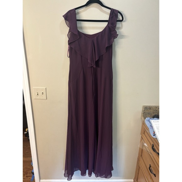 Mori Lee by Madeline Gardner Bridesmaid Dress Eggplant Purple Size 6 Full Length - Picture 2 of 13
